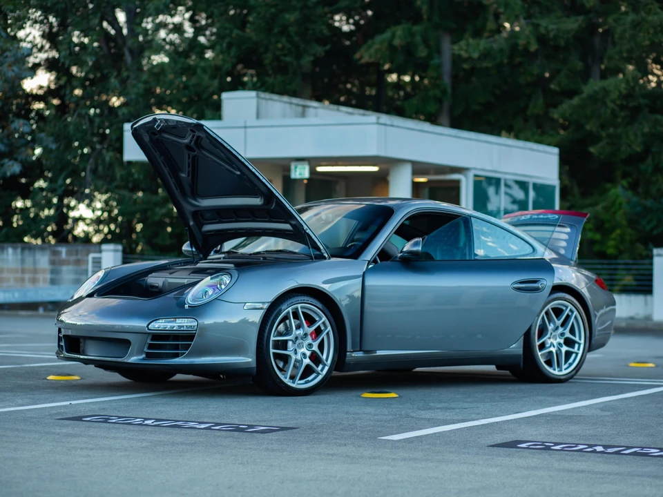 2009 Porsche 997 Carrera 4S - Image 16 of 31