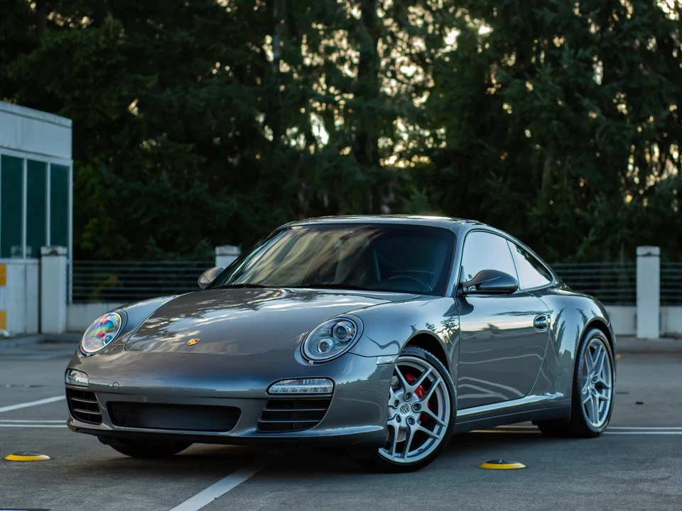 2009 Porsche 997 Carrera 4S - Image 2 of 31