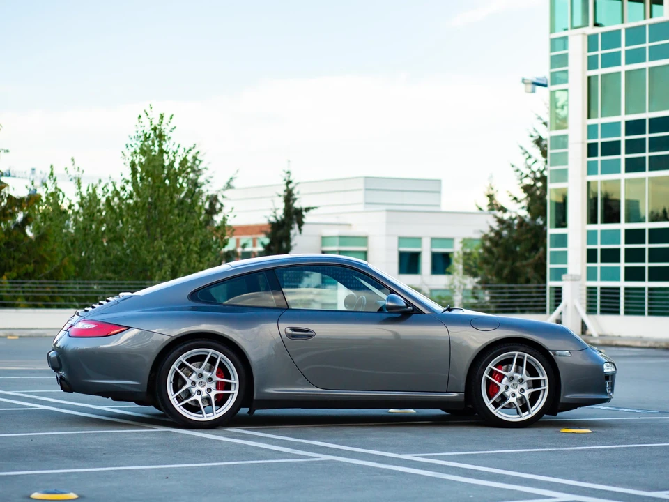 2009 Porsche 997 Carrera 4S - Image 12 of 31