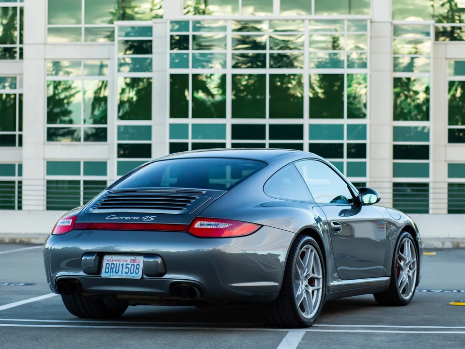 2009 Porsche 997 Carrera 4S - Image 10 of 31