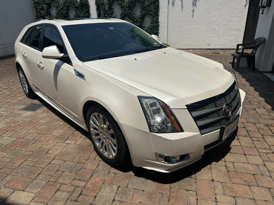 2010 Cadillac CTS 2nd Gen - Image 3 of 31