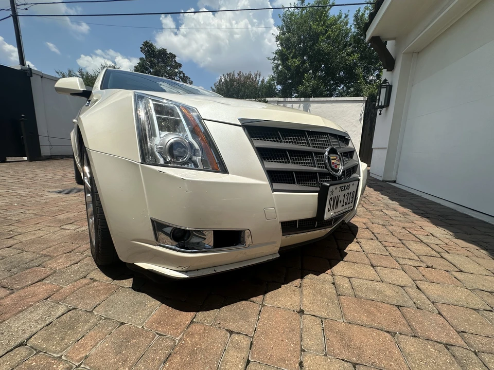 2010 Cadillac CTS 2nd Gen - Image 9 of 31