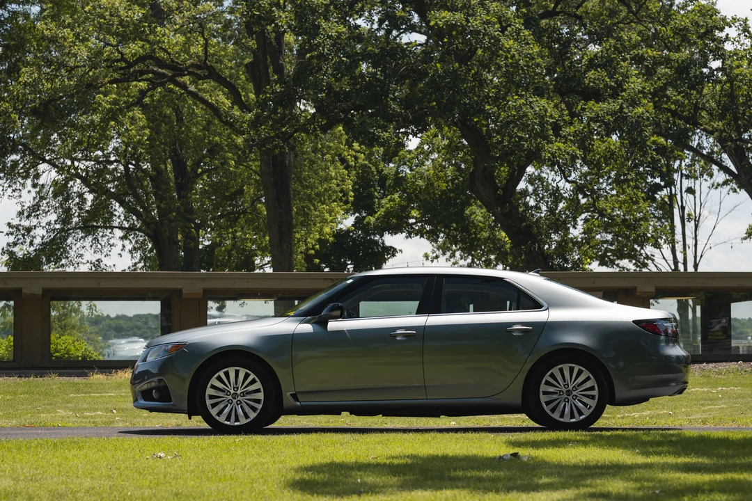 2010 Saab 9-5 2nd Gen - Image 15 of 31