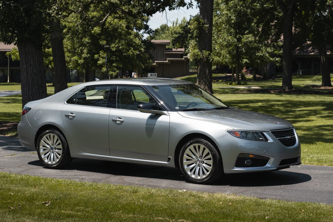 2010 Saab 9-5 2nd Gen - Image 21 of 31