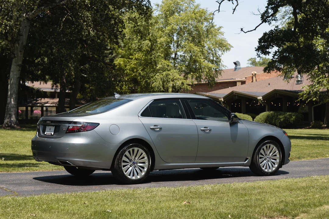 2010 Saab 9-5 2nd Gen - Image 19 of 31