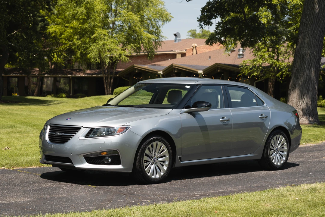 2010 Saab 9-5 2nd Gen - Image 11 of 31