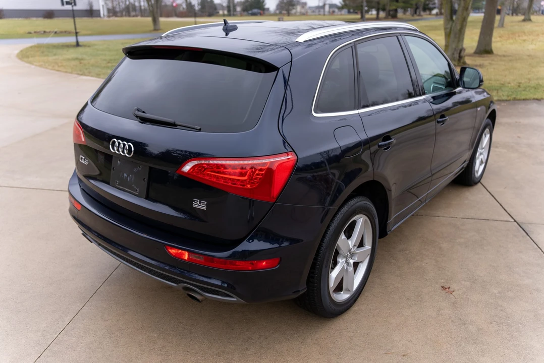 2011 Audi 8R Q5 - Image 19 of 31