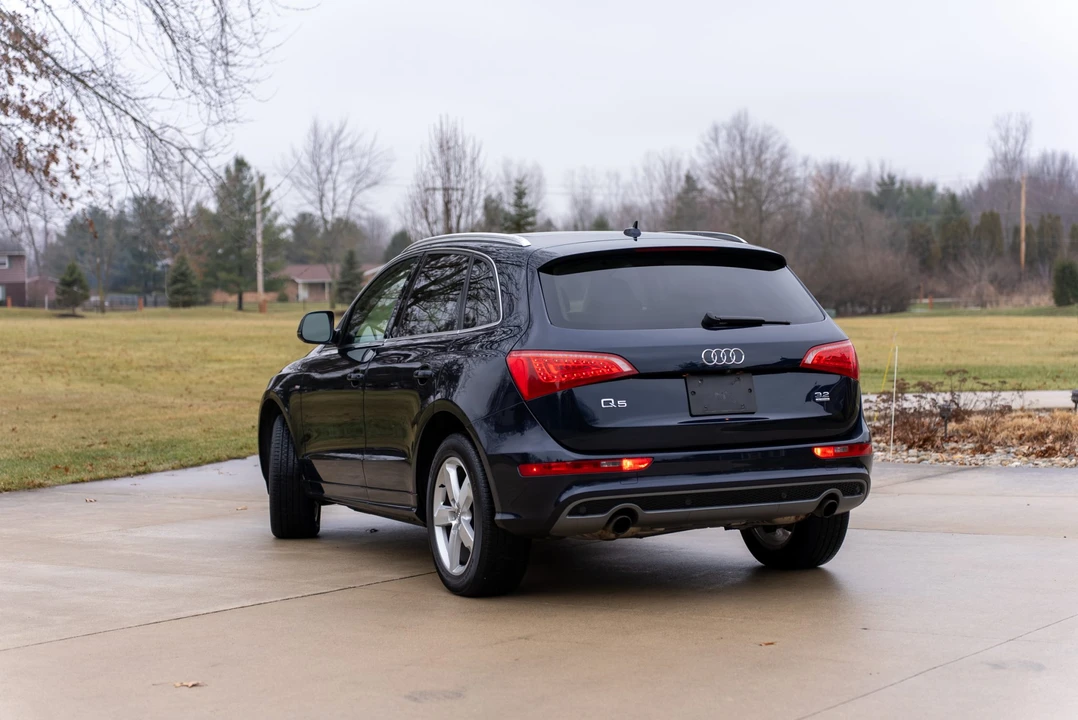 2011 Audi 8R Q5 - Image 13 of 31