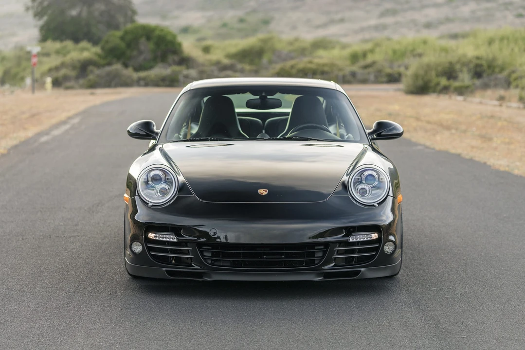 2011 Porsche 997 Turbo S - Image 15 of 31