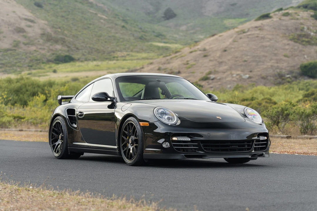 2011 Porsche 997 Turbo S - Image 29 of 31