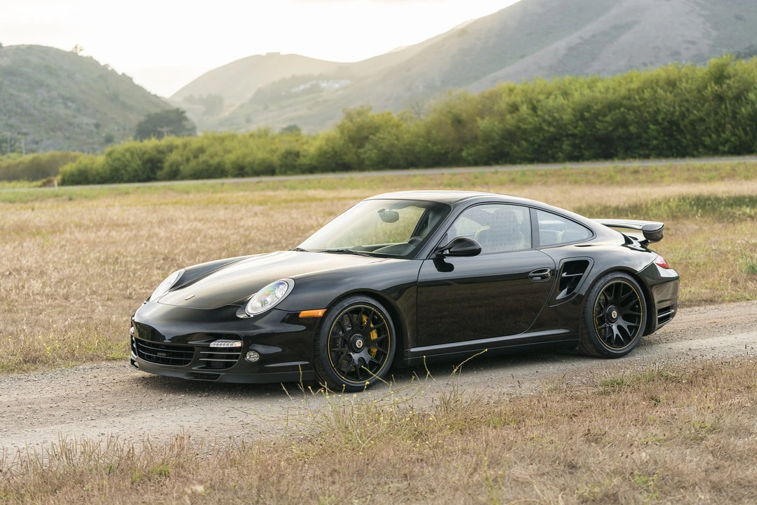 2011 Porsche 997 Turbo S - Image 3 of 31