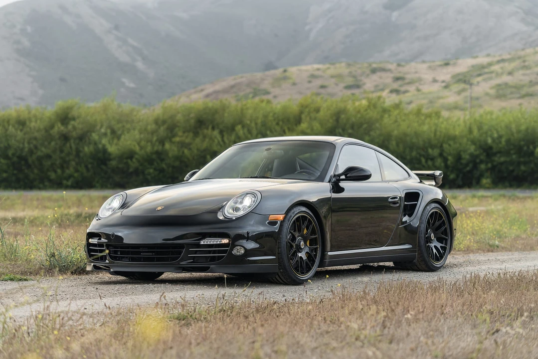 2011 Porsche 997 Turbo S - Image 8 of 31