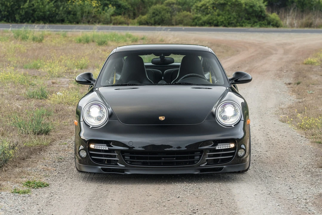 2011 Porsche 997 Turbo S - Image 18 of 31
