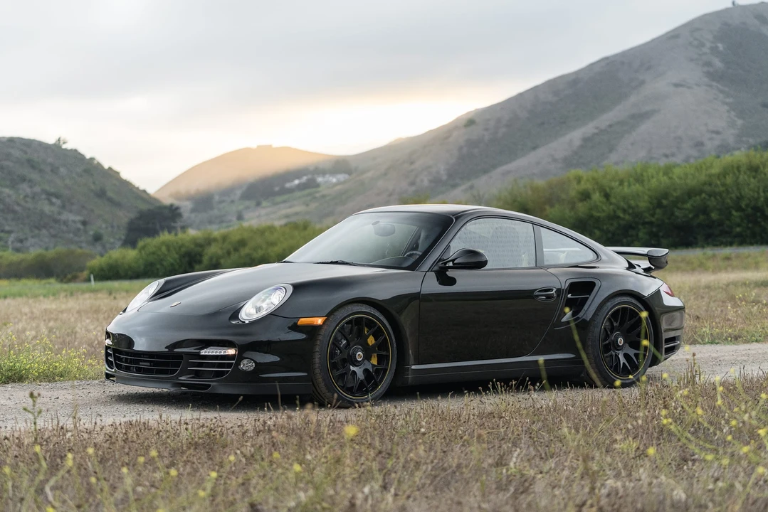 2011 Porsche 997 Turbo S - Image 5 of 31