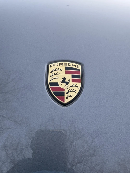 2011 Porsche 958 Cayenne S - Image 13 of 31