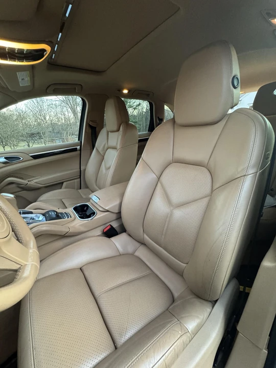 2011 Porsche 958 Cayenne S - Image 21 of 31