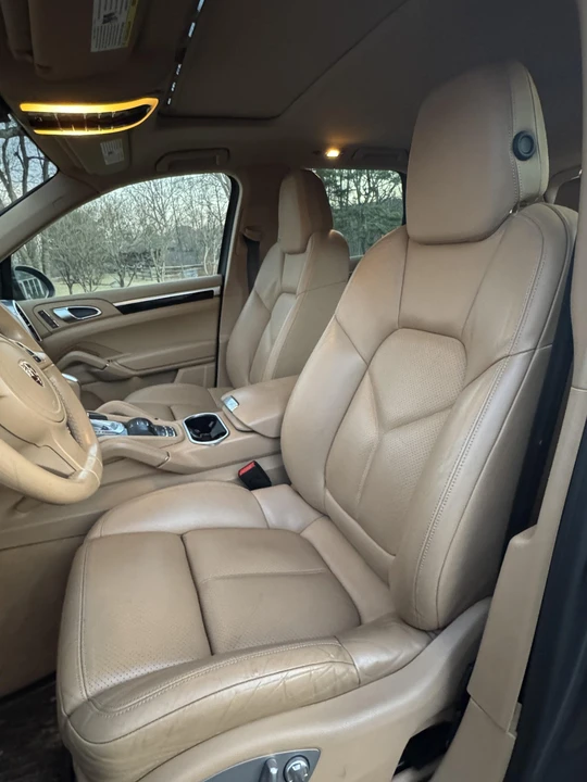 2011 Porsche 958 Cayenne S - Image 20 of 31