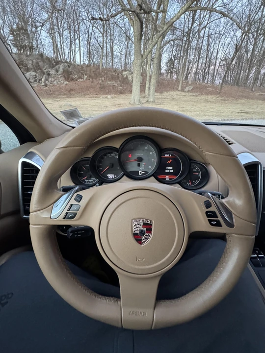 2011 Porsche 958 Cayenne S - Image 23 of 31