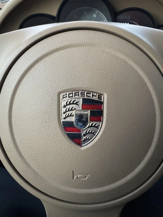2011 Porsche 958 Cayenne S - Image 24 of 31