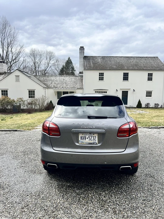2011 Porsche 958 Cayenne S - Image 5 of 31