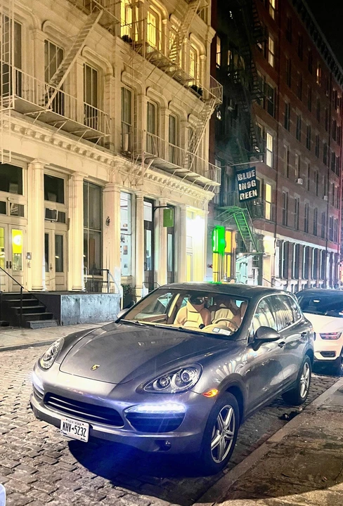 2011 Porsche 958 Cayenne S - Image 12 of 31