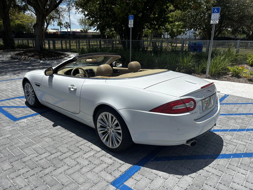 2012 Jaguar X150 XK - Image 9 of 31