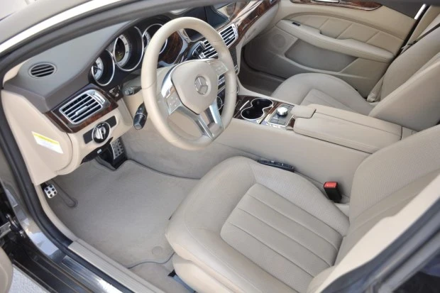 2012 Mercedes-Benz C218 CLS-Class - Image 5 of 7