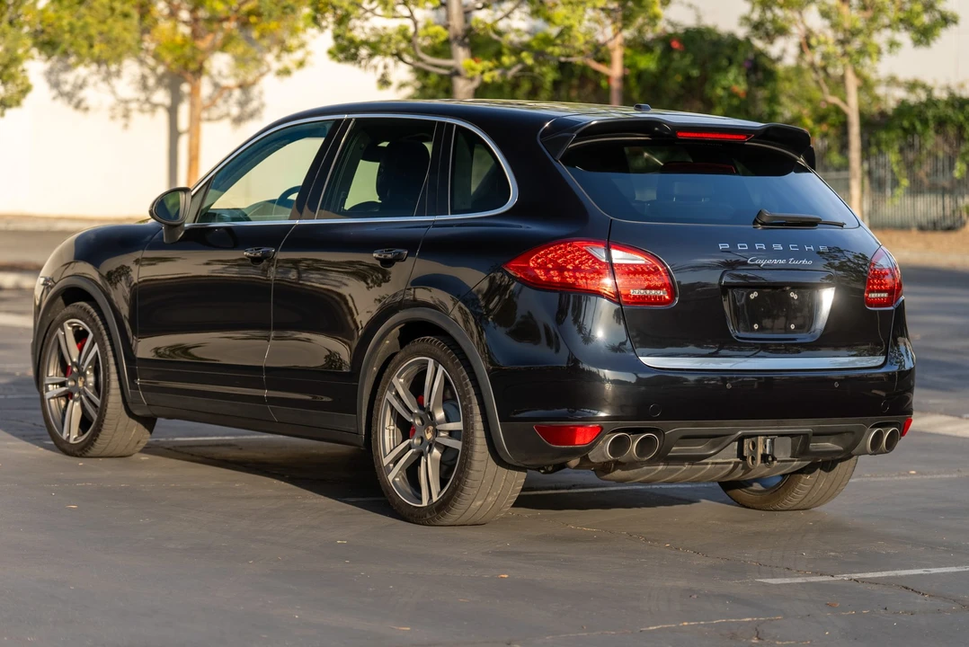 2012 Porsche 958 Cayenne Turbo - Image 12 of 31
