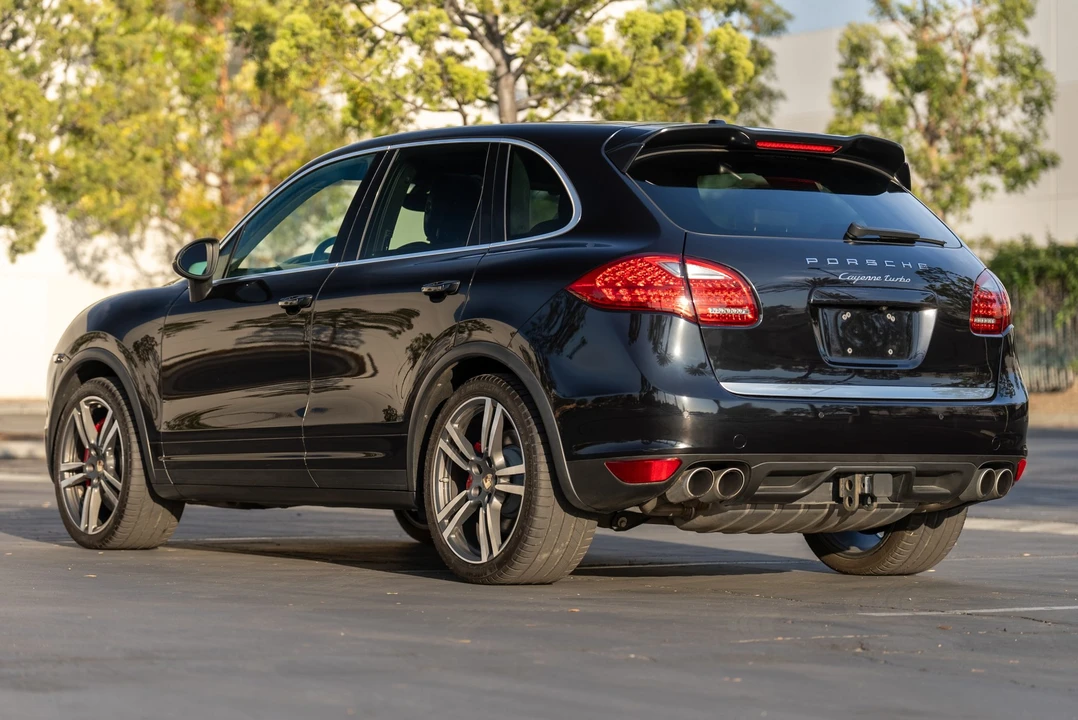 2012 Porsche 958 Cayenne Turbo - Image 11 of 31