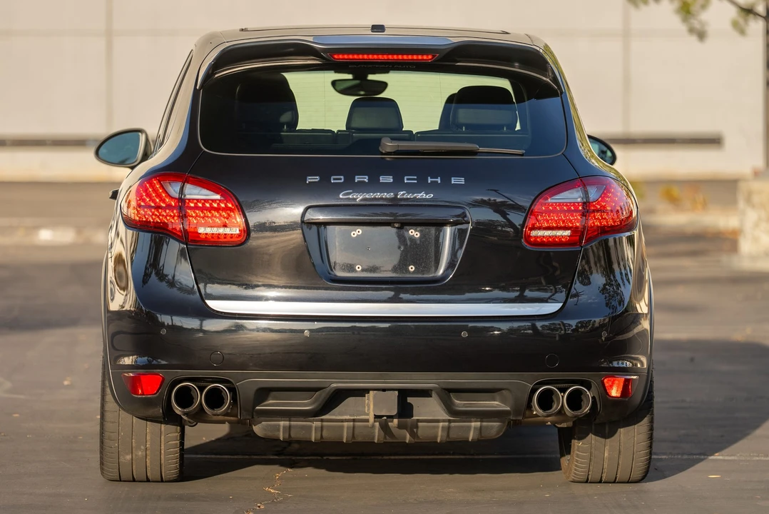 2012 Porsche 958 Cayenne Turbo - Image 13 of 31