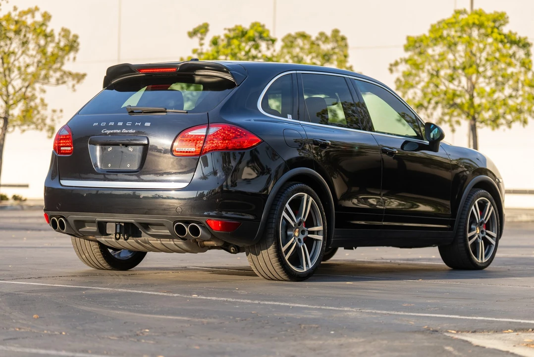 2012 Porsche 958 Cayenne Turbo - Image 19 of 31