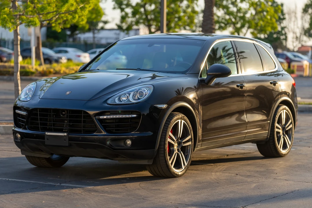 2012 Porsche 958 Cayenne Turbo - Image 7 of 31