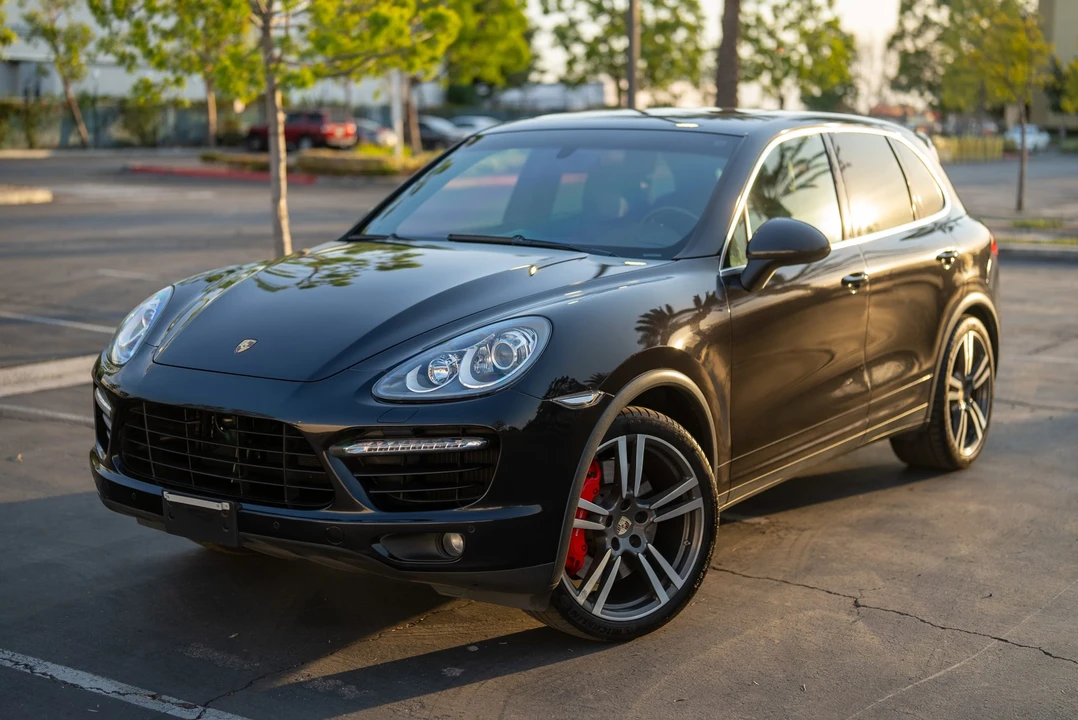 2012 Porsche 958 Cayenne Turbo - Image 3 of 31