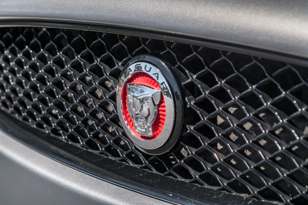 2014 Jaguar X150 XKR - Image 12 of 31