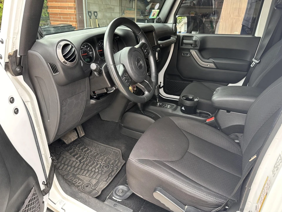 2014 Jeep JK Wrangler - Image 21 of 31
