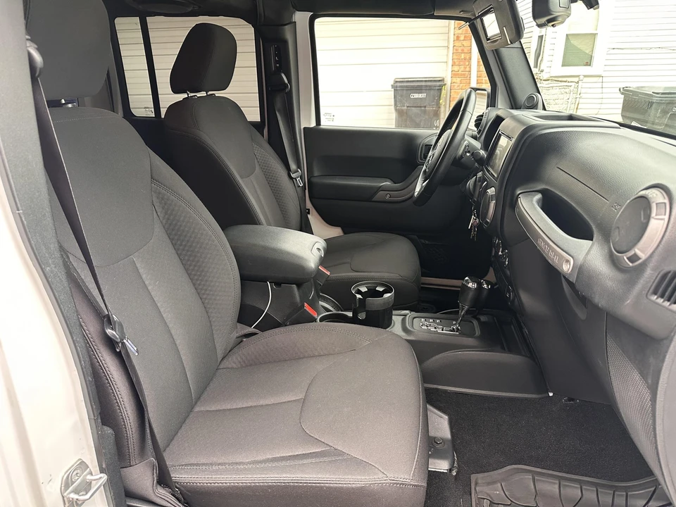 2014 Jeep JK Wrangler - Image 23 of 31
