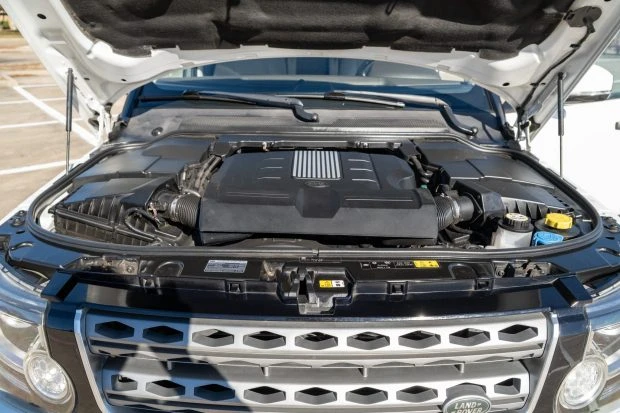 2014 Land Rover Discovery 4th Gen - Image 6 of 7
