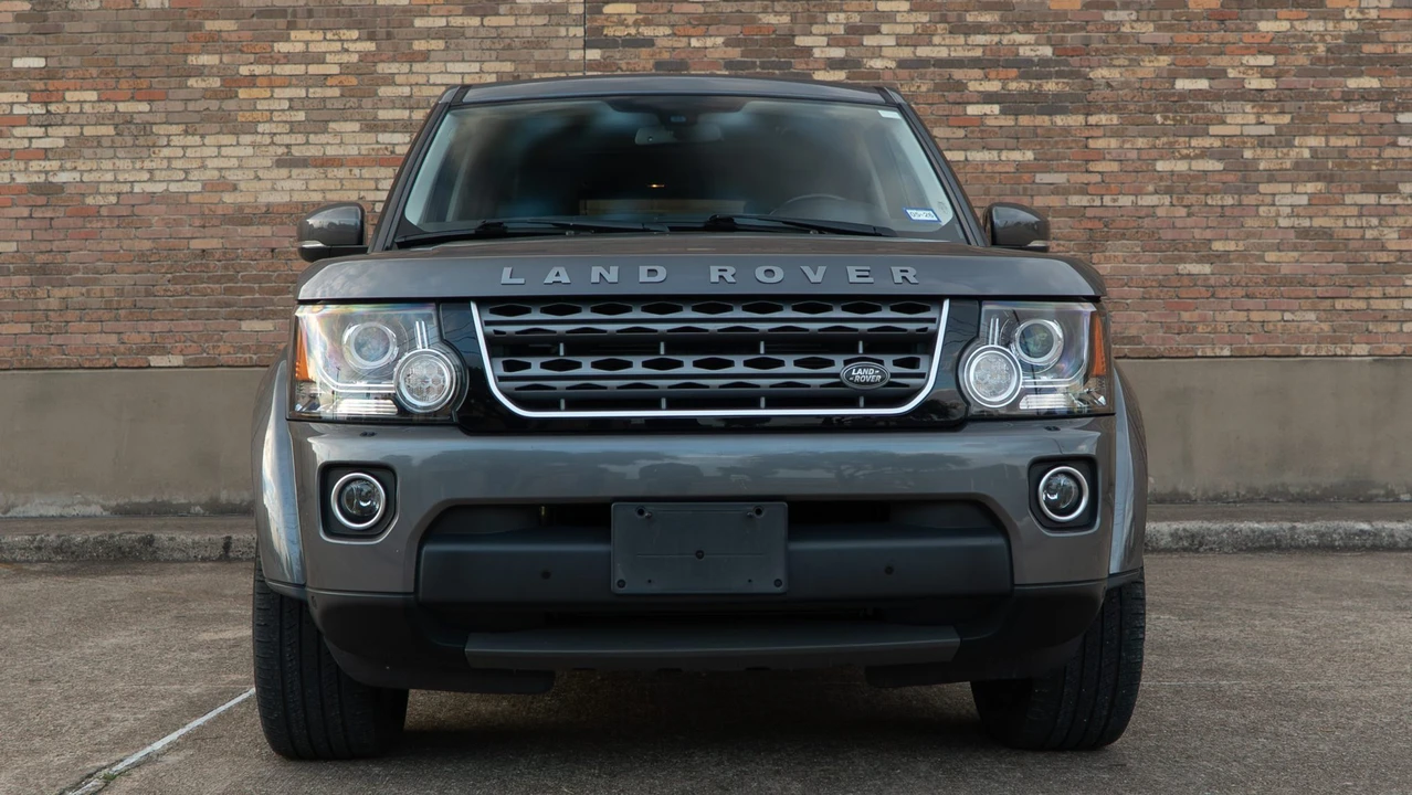 2015 Land Rover Discovery 4th Gen - Image 21 of 31