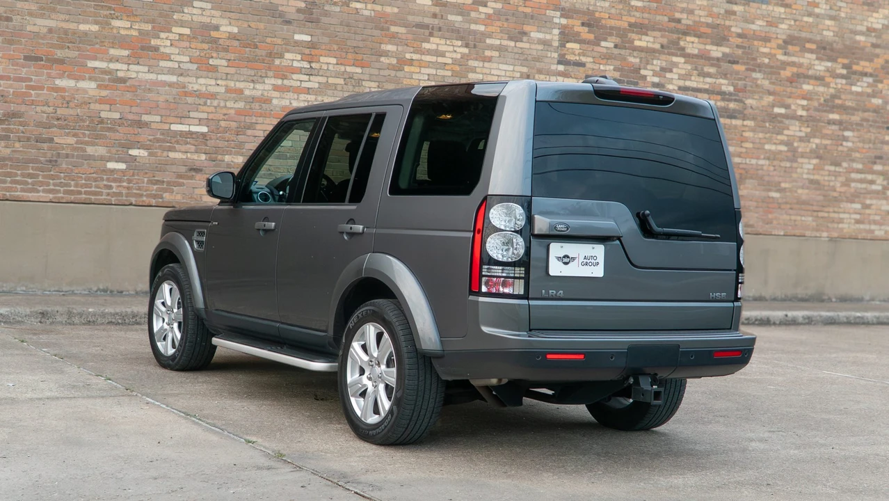 2015 Land Rover Discovery 4th Gen - Image 8 of 31