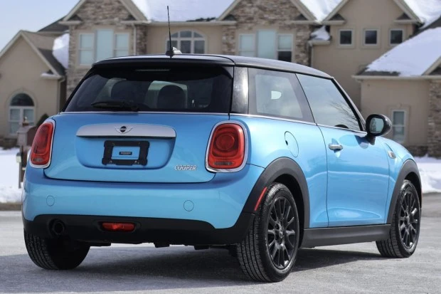 2015 Mini Mini 3rd Gen - Image 2 of 7