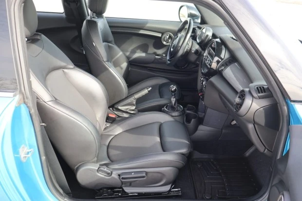 2015 Mini Mini 3rd Gen - Image 4 of 7