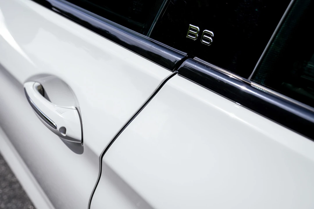 2017 BMW Alpina B6 - Image 23 of 31