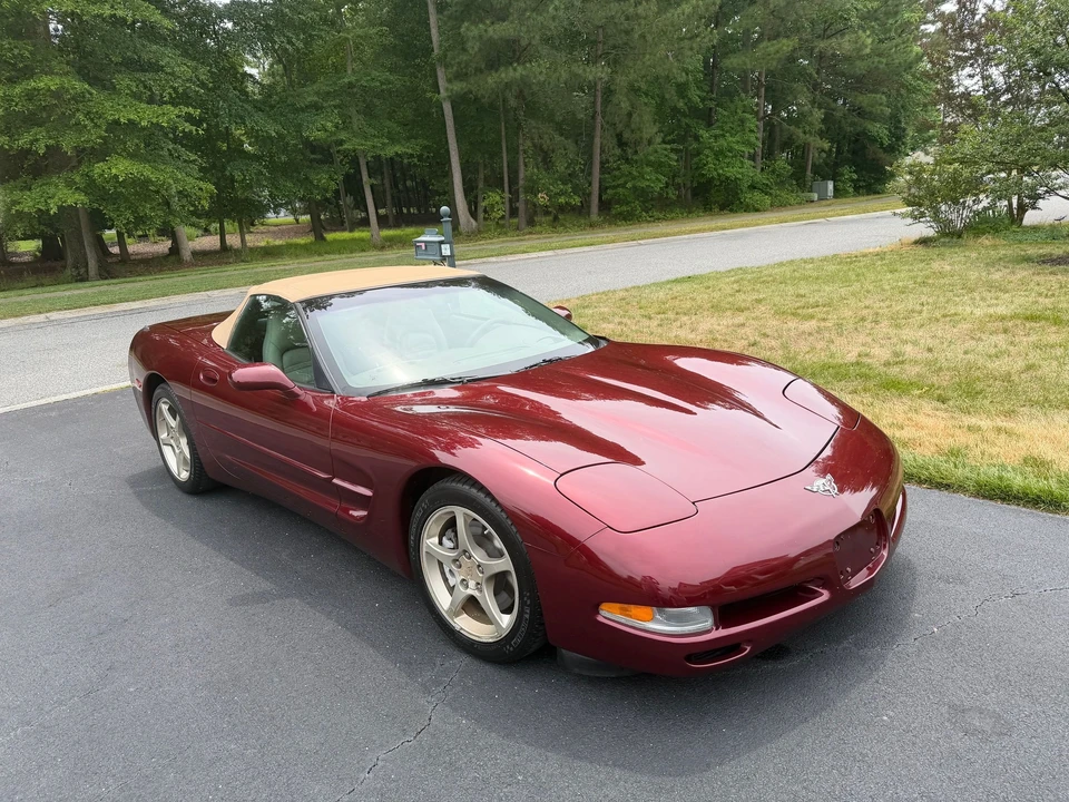 Chevrolet Corvette C6 427 Convertible - Image 3 of 6