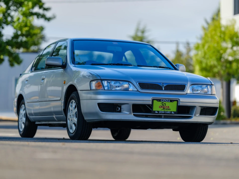 1997 Nissan Primera 2nd Gen - Image 13 of 31