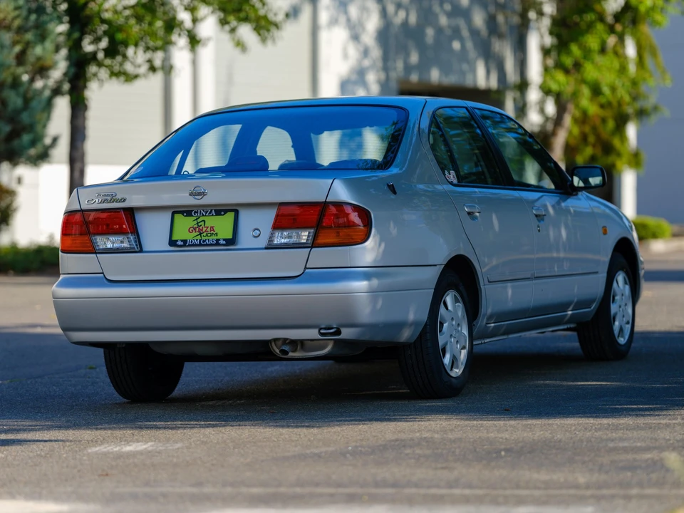1997 Nissan Primera 2nd Gen - Image 10 of 31