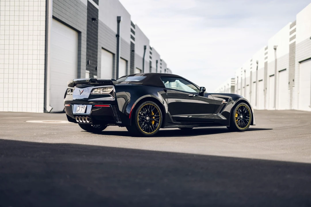 2016 Chevrolet Corvette C7 Z06 - Image 2 of 10