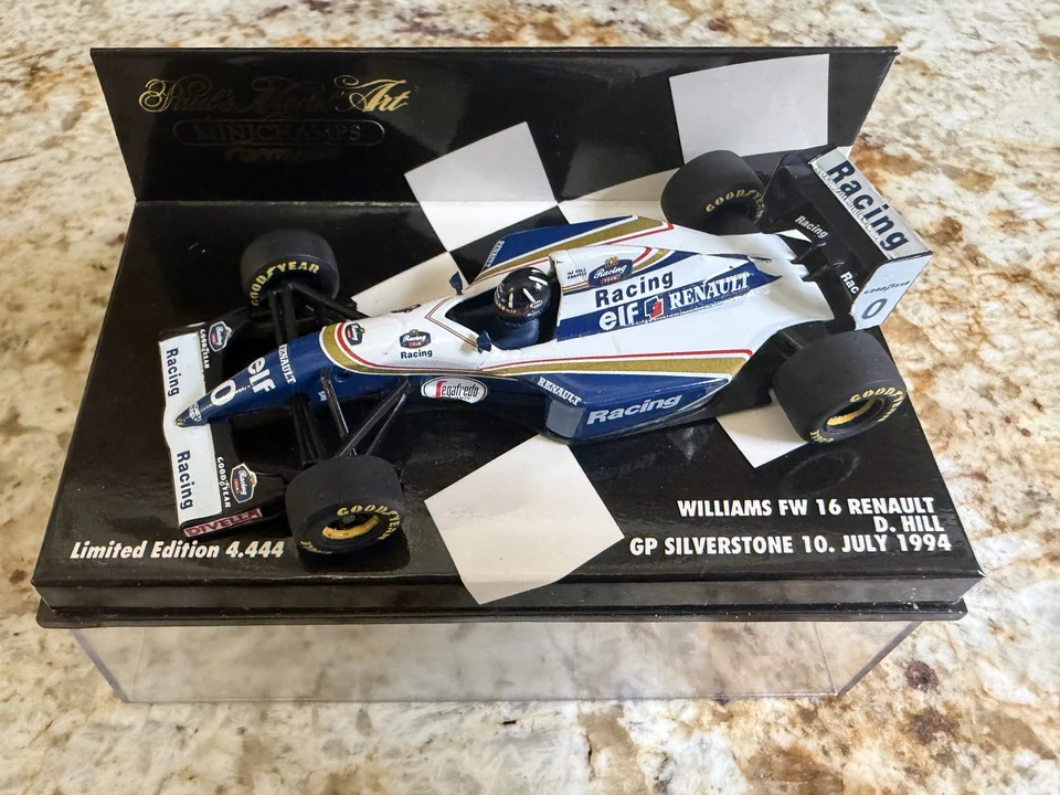 Parts & Memorabilia Scale Models - Image 18 of 31