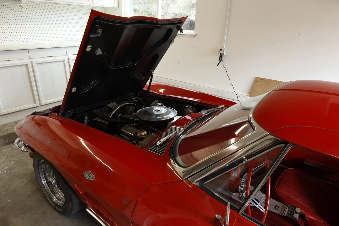 1963 Chevrolet Corvette C2 - Image 27 of 31