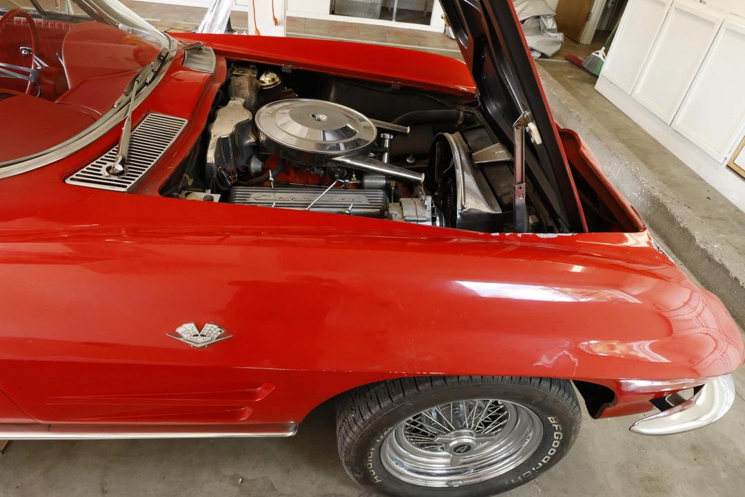 1963 Chevrolet Corvette C2 - Image 30 of 31