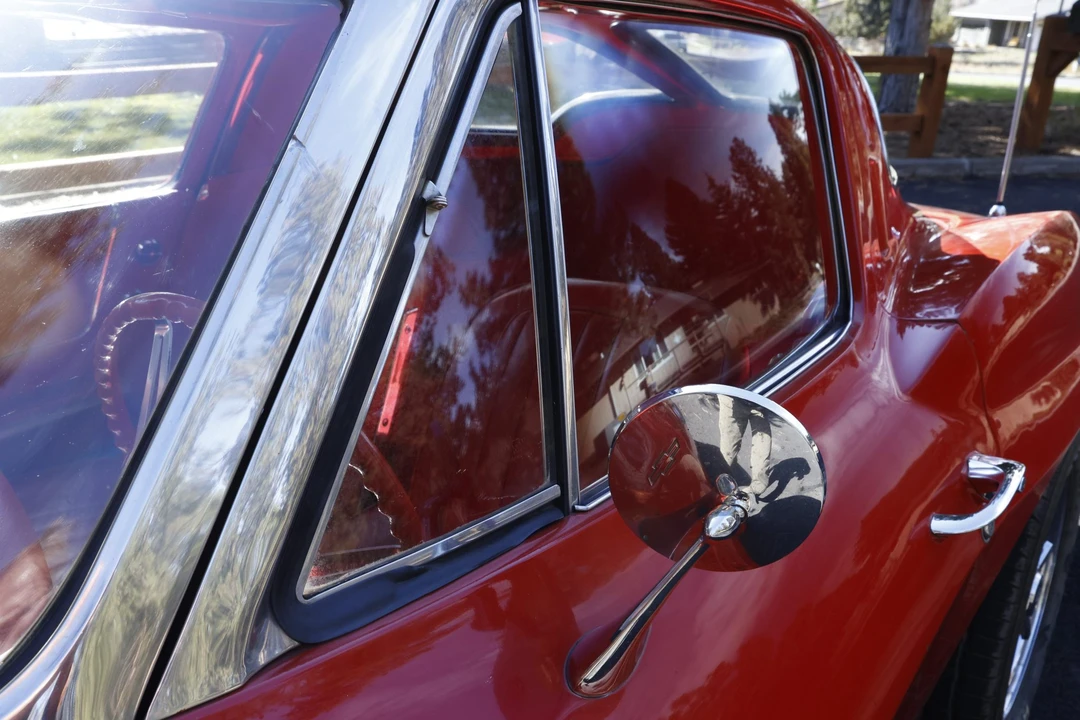 1963 Chevrolet Corvette C2 - Image 12 of 31